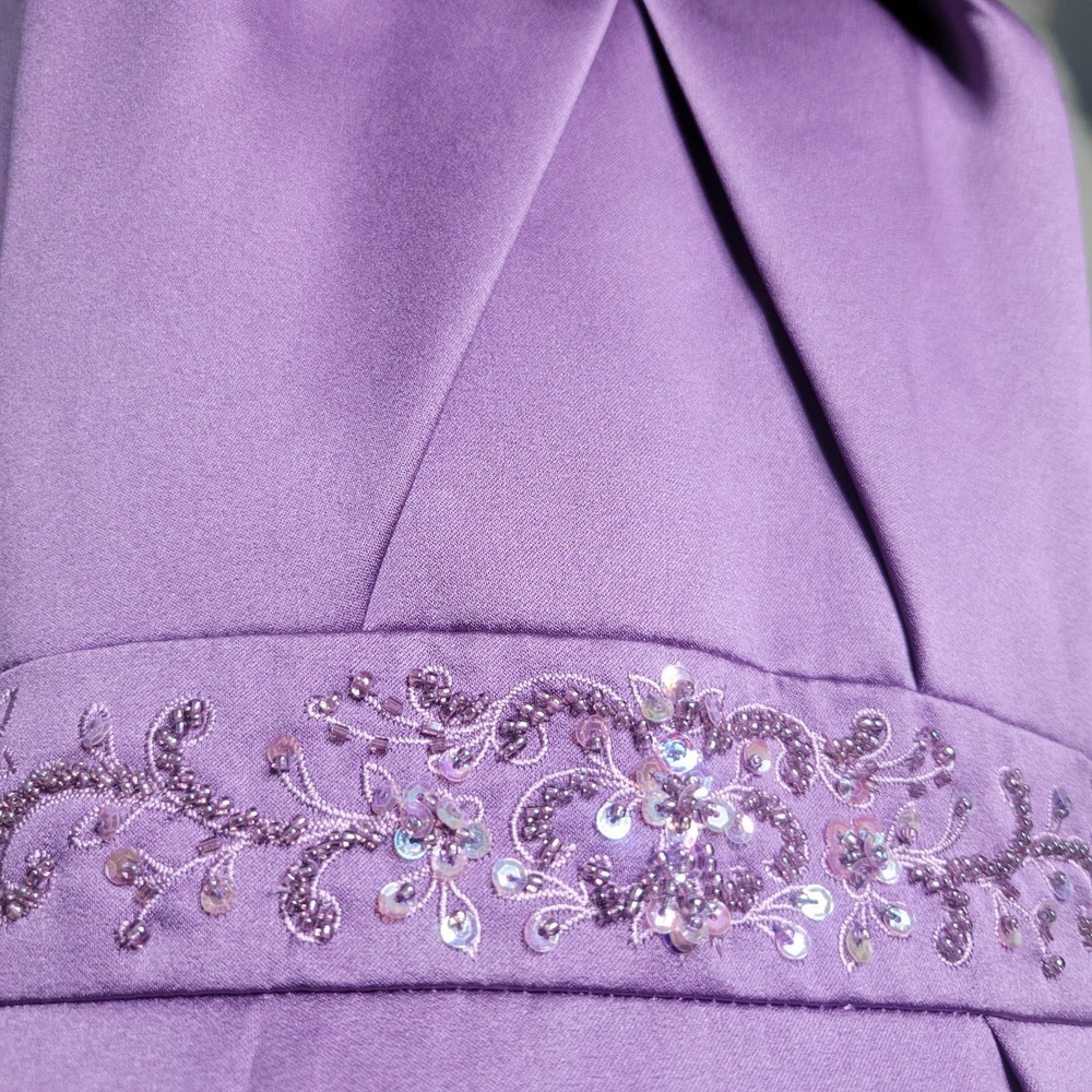 David's Bridal Satin Beaded Halter Wisteria Bridesmaid Formal Ball Gown Dress✨️4 - Picture 10 of 16